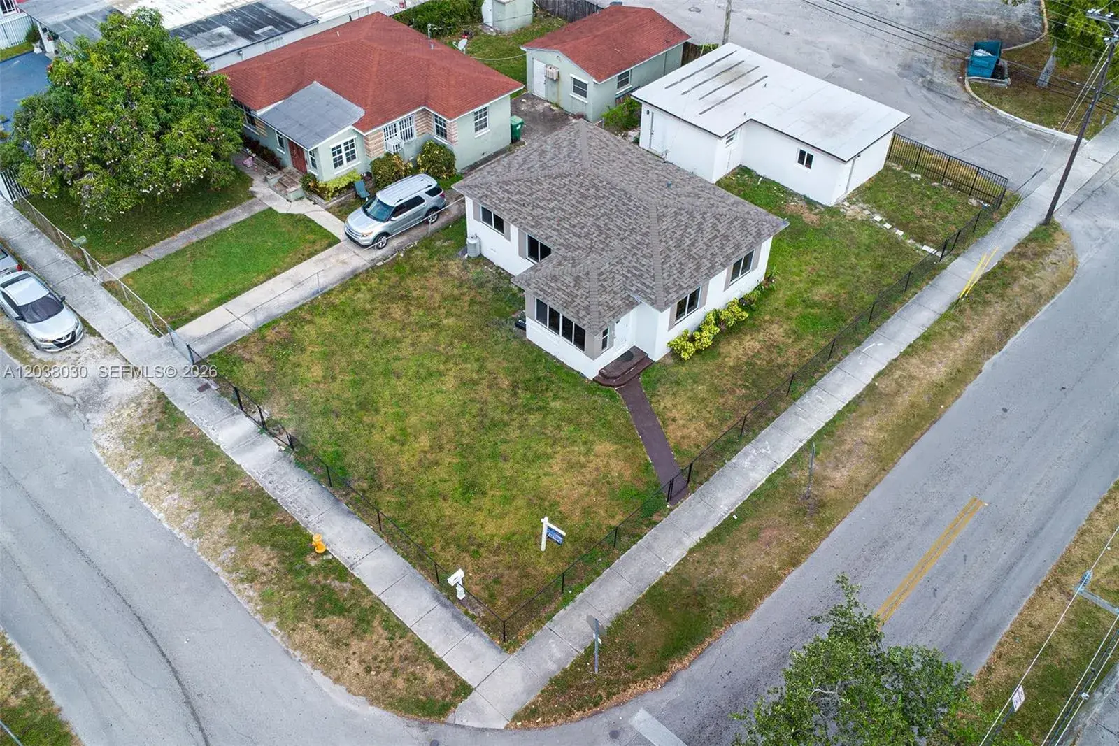 2501 NW 55th Ter, Miami FL 33142