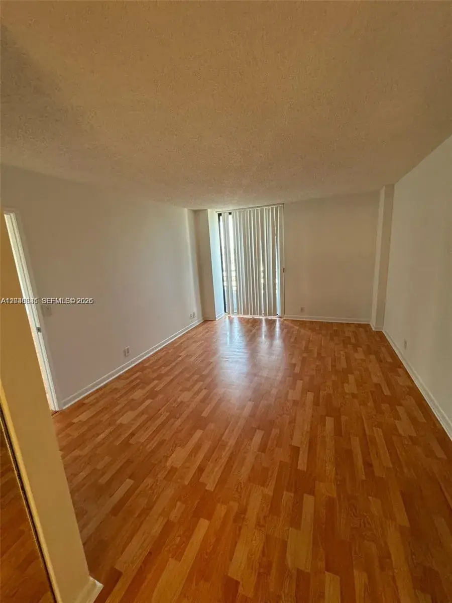 3300 NE 191st St # 410, Aventura FL 33180
