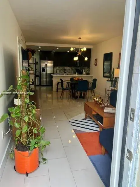 1701 NE 115th st # 1A, Miami FL 33181