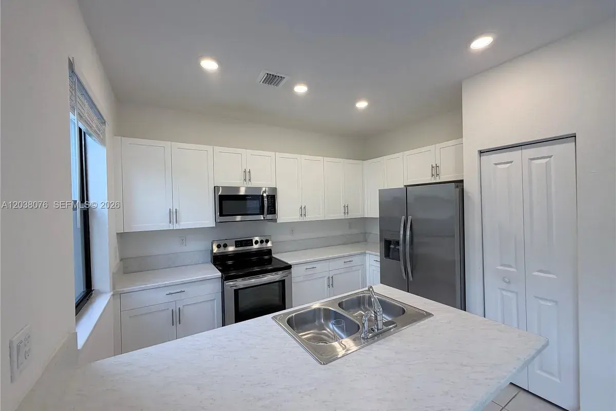 13421 SW 287th Ter, Homestead FL 33033