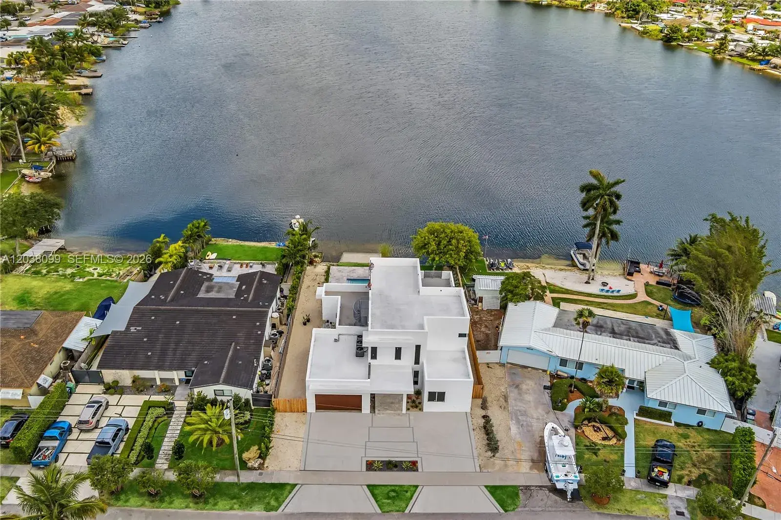 5 bedroom 7 bath for sale at 10755 SW 52nd Ter, Miami FL 33165