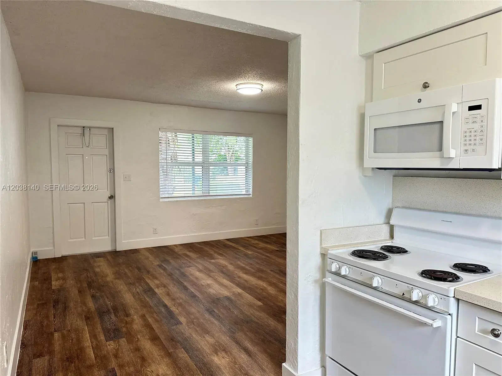 1 bath Residential Lease for rent at 1821 Thomas St # 2, Hollywood FL 33020