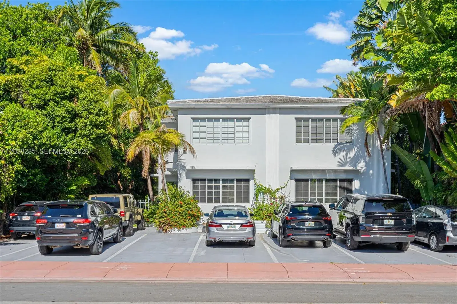 1 bath for sale at 840 Lenox Ave # 3, Miami Beach FL 33139