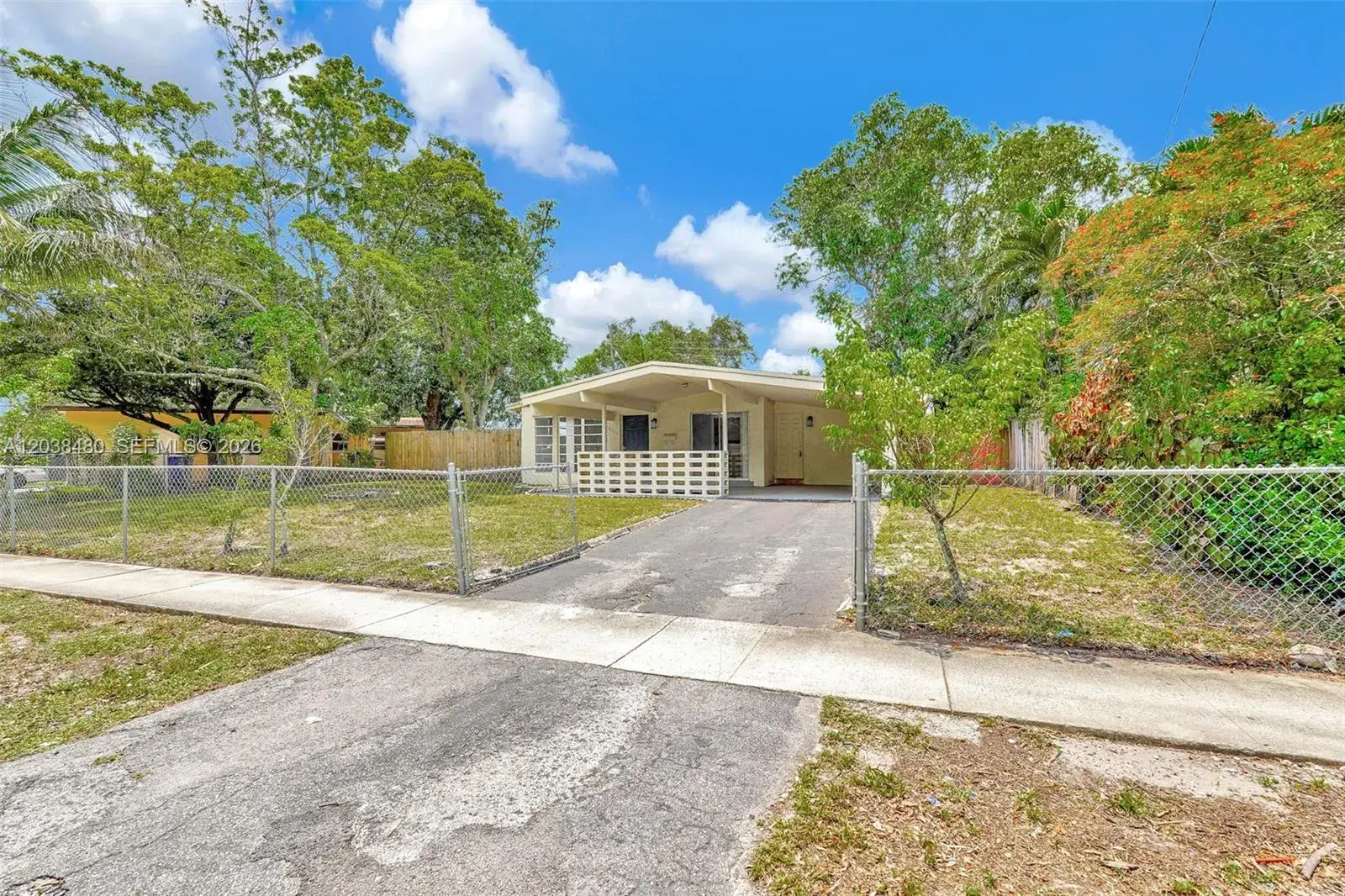 6610 Johnson St, Hollywood FL 33024