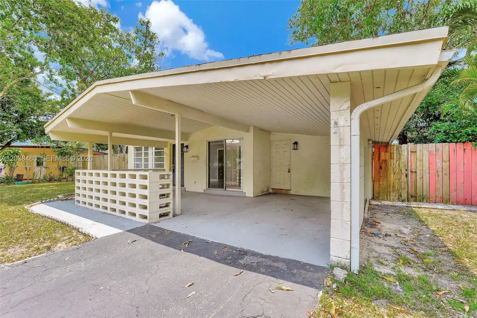 6610 Johnson St, Hollywood FL 33024