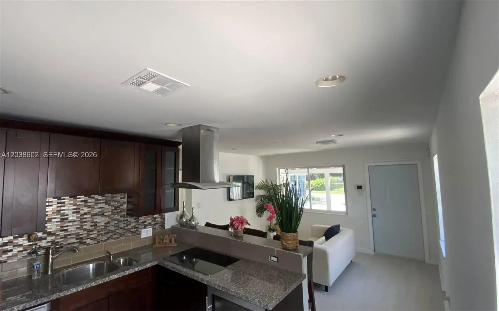 1947 Garfield St, Hollywood FL 33020