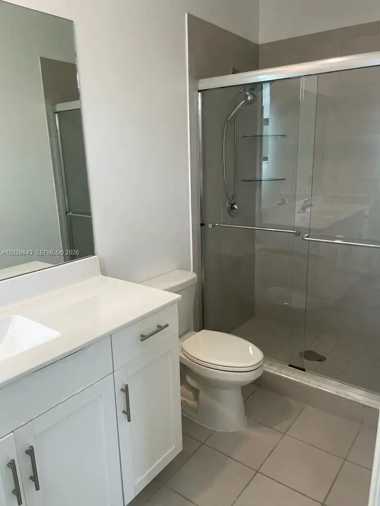 10557 W 32nd Ln, Hialeah FL 33018 photo 4