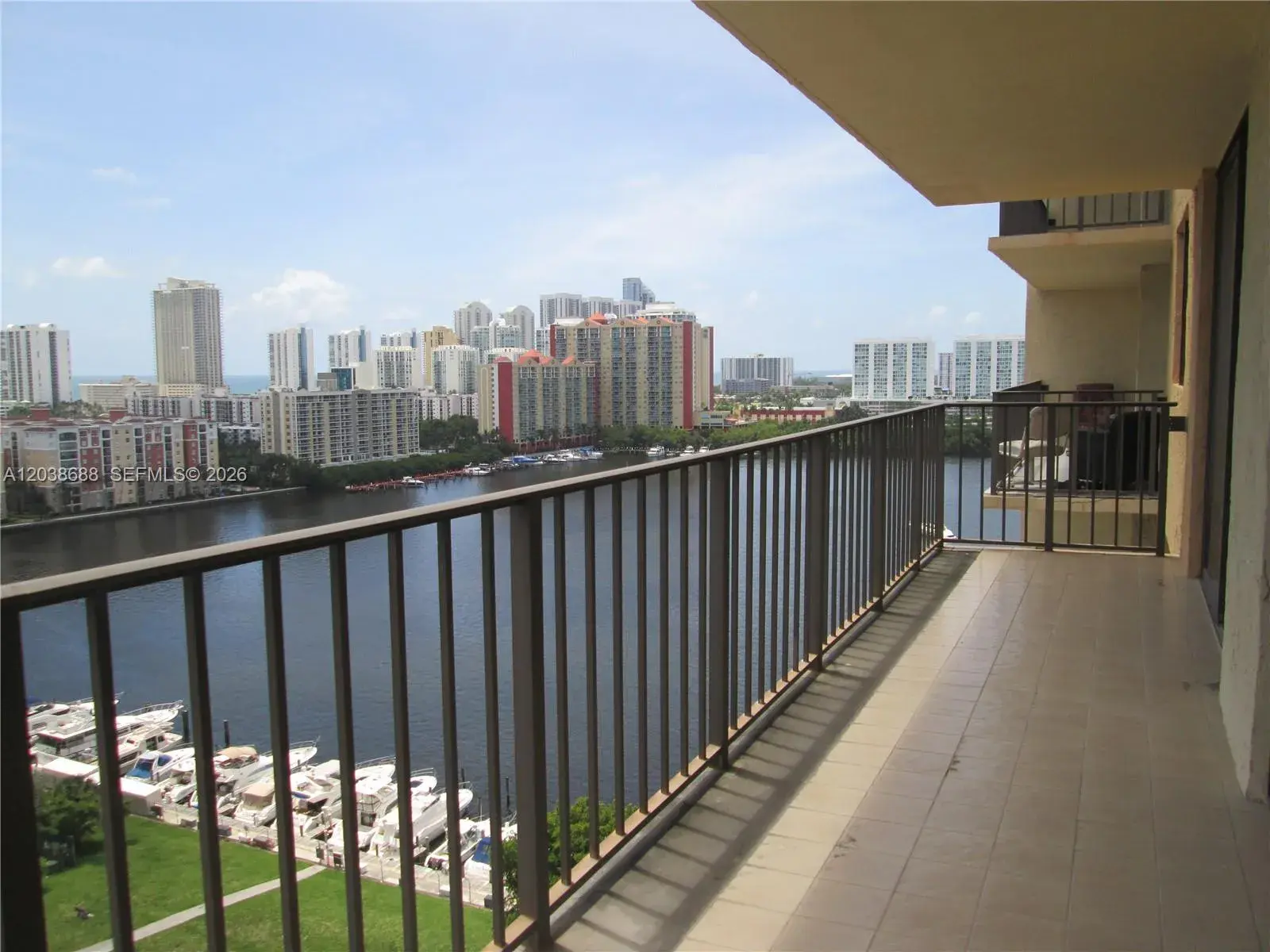 2 bedroom 2 bath for rent at 290 174th St # 1812, Sunny Isles Beach FL 33160