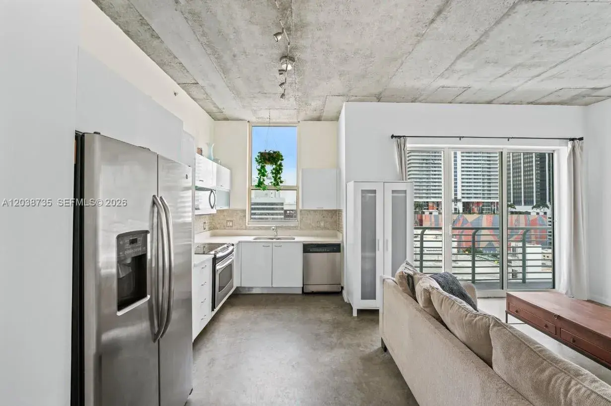 133 NE 2nd Ave # 1112, Miami FL 33132