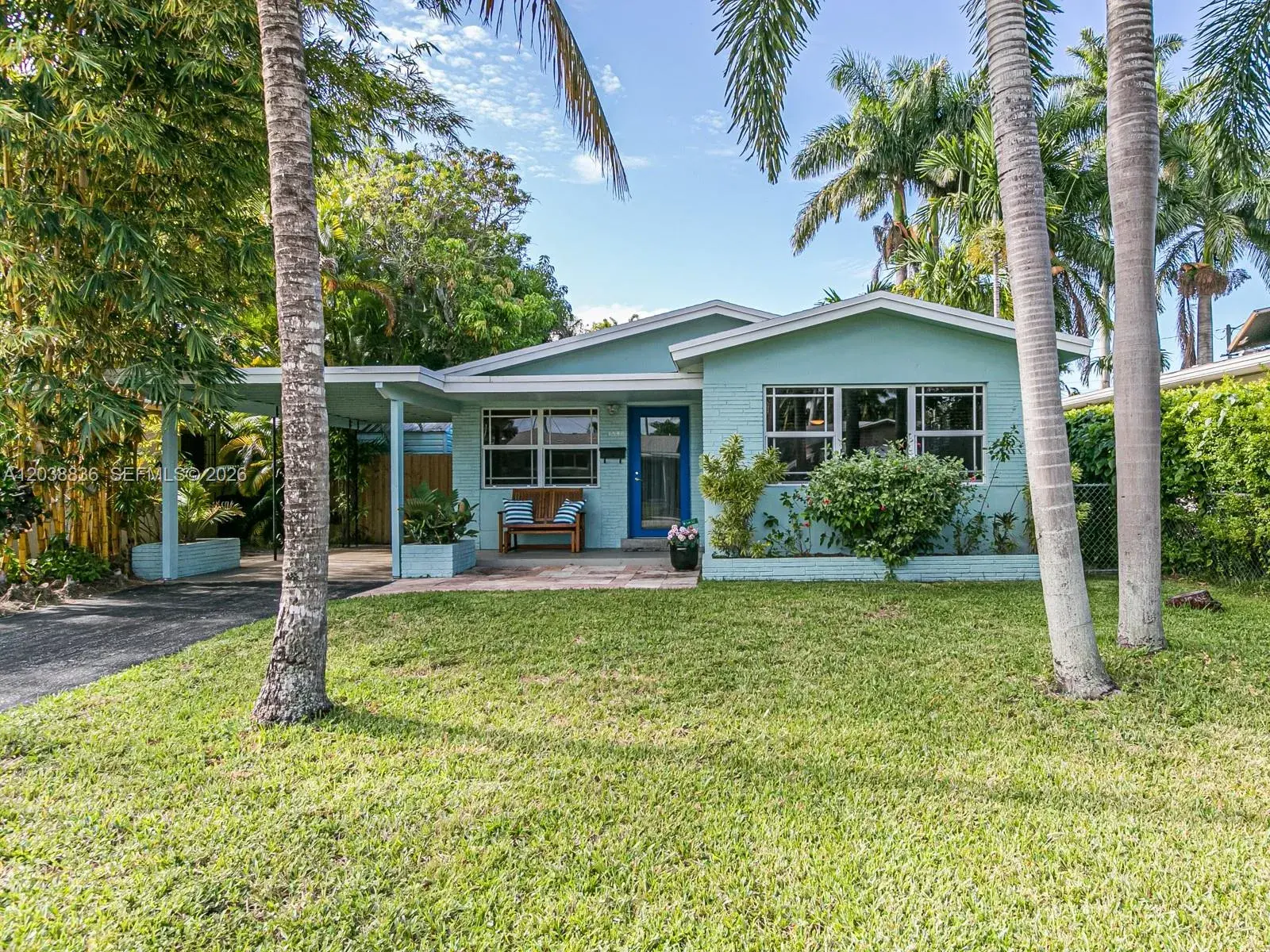 2 bedroom 2 bath Residential Lease for rent at 1540 Arthur St, Hollywood FL 33020