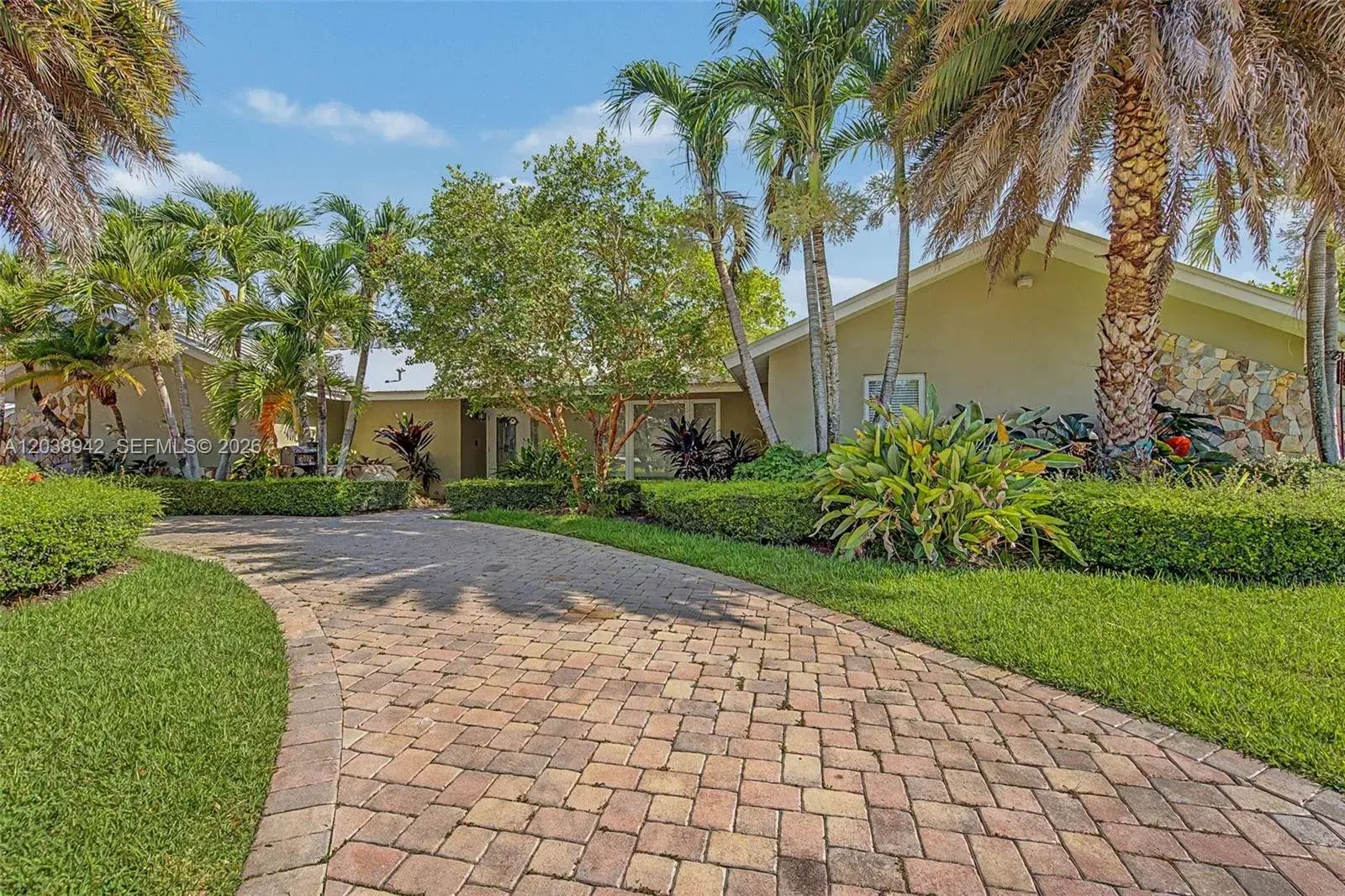 4 bedroom 3 bath for sale at 8021 SW 162nd St, Palmetto Bay FL 33157