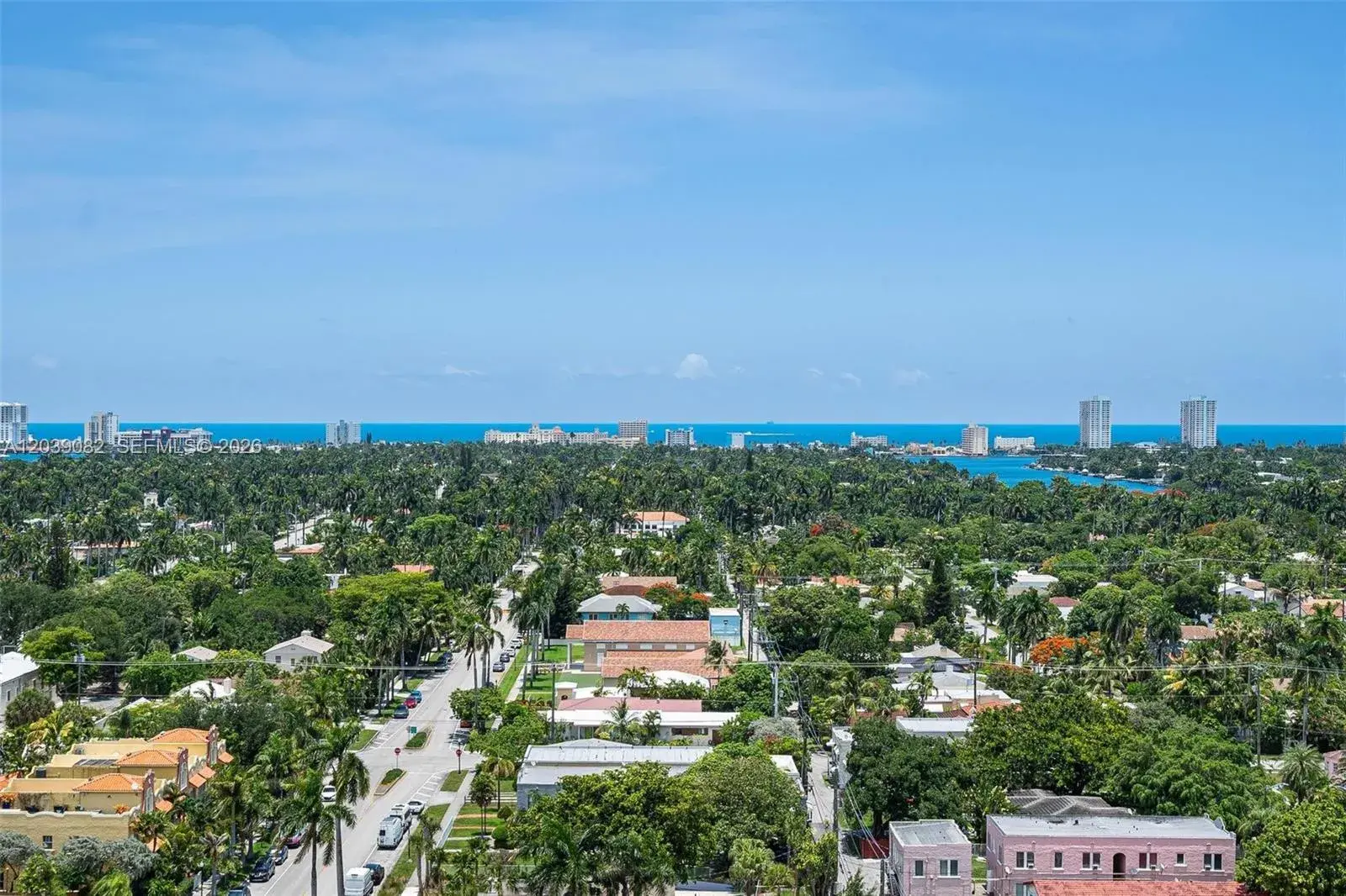1 bedroom 2 bath Residential for sale at 1720 Harrison St # 16A, Hollywood FL 33020