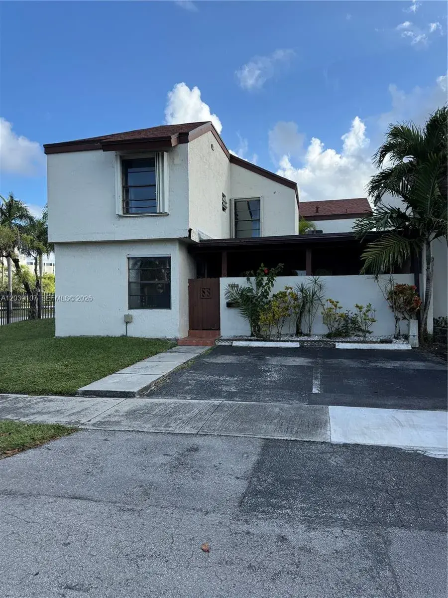 3 bedroom 1 bath Residential for sale at 9700 NW 6th Ln # 9700, Miami FL 33172