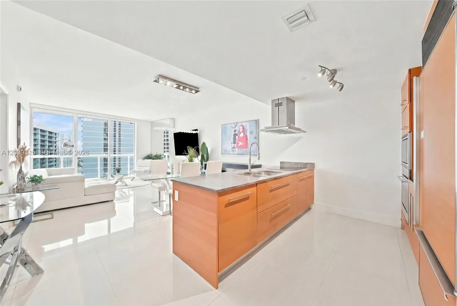 485 Brickell Ave # 3707, Miami FL 33131