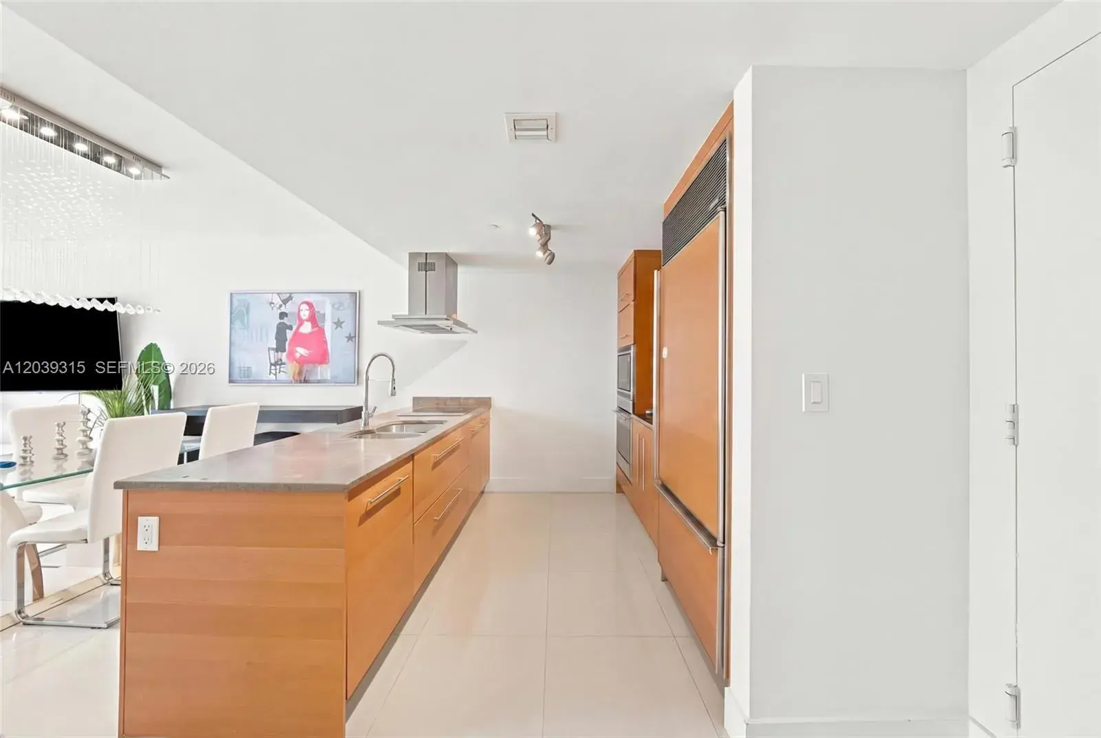 485 Brickell Ave # 3707, Miami FL 33131