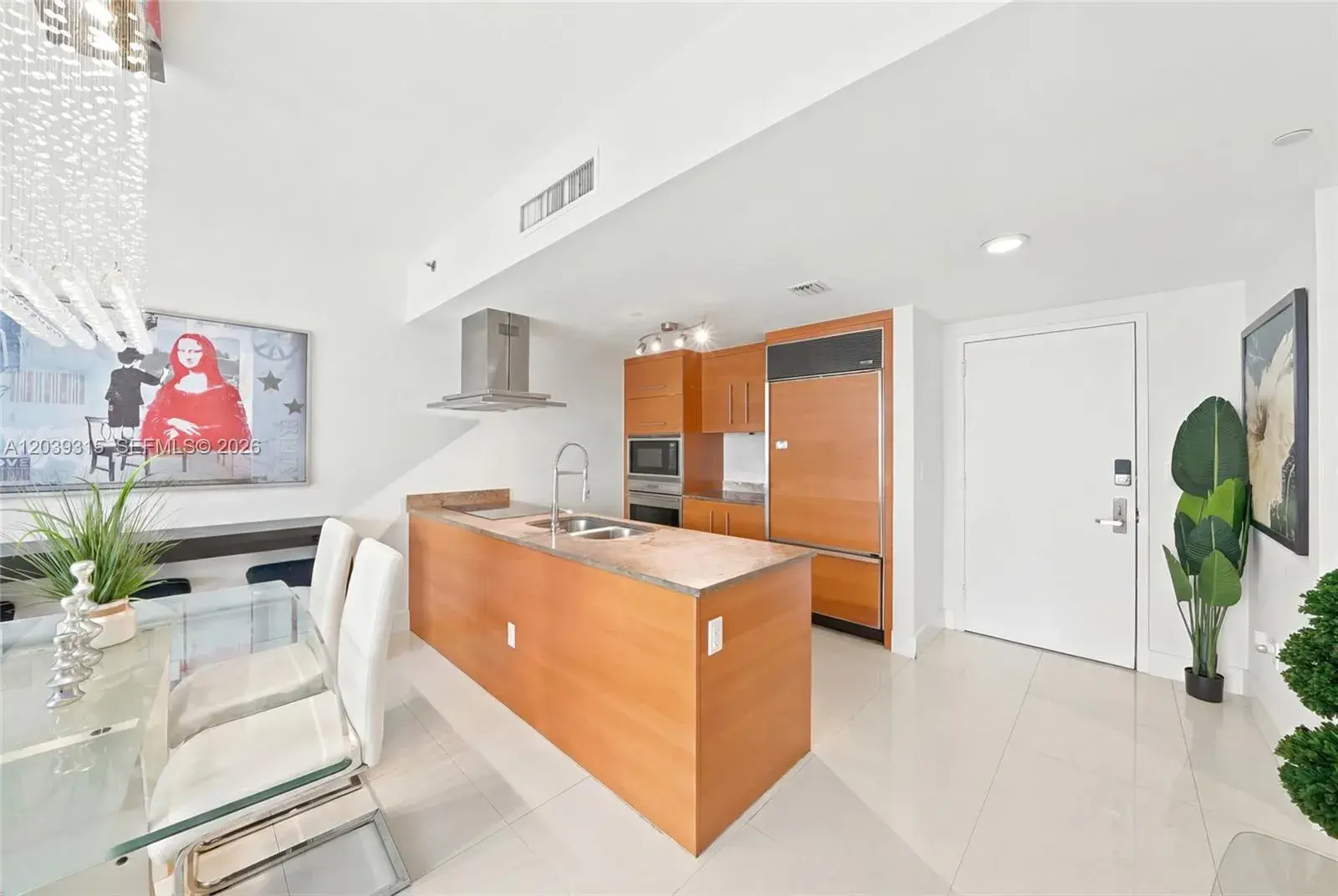 485 Brickell Ave # 3707, Miami FL 33131