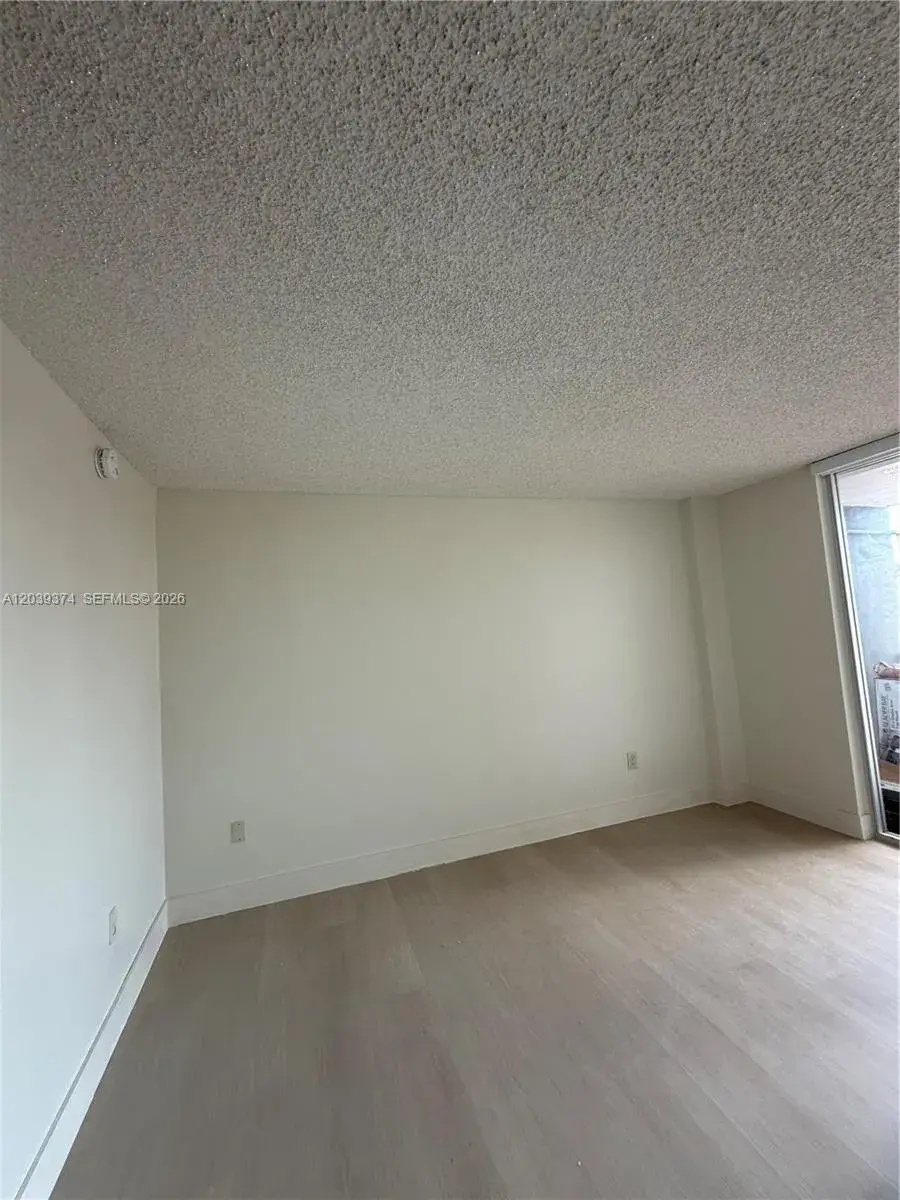 1800 NW 24th Ave # 220, Miami FL 33125