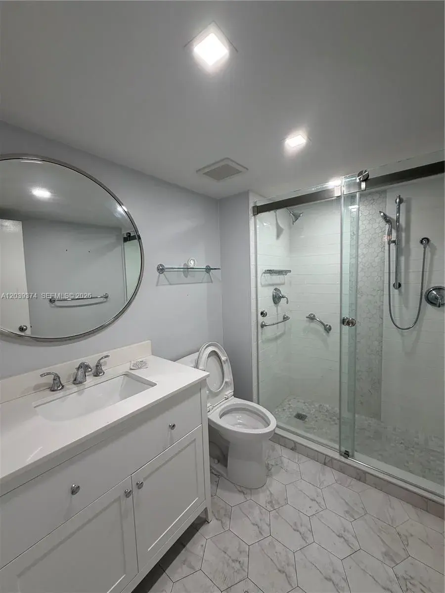 1800 NW 24th Ave # 220, Miami FL 33125