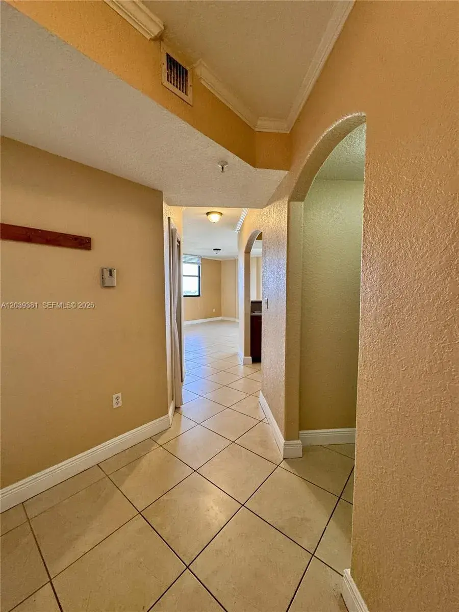 2301 SW 27th Ave # 1500, Miami FL 33145 photo 3