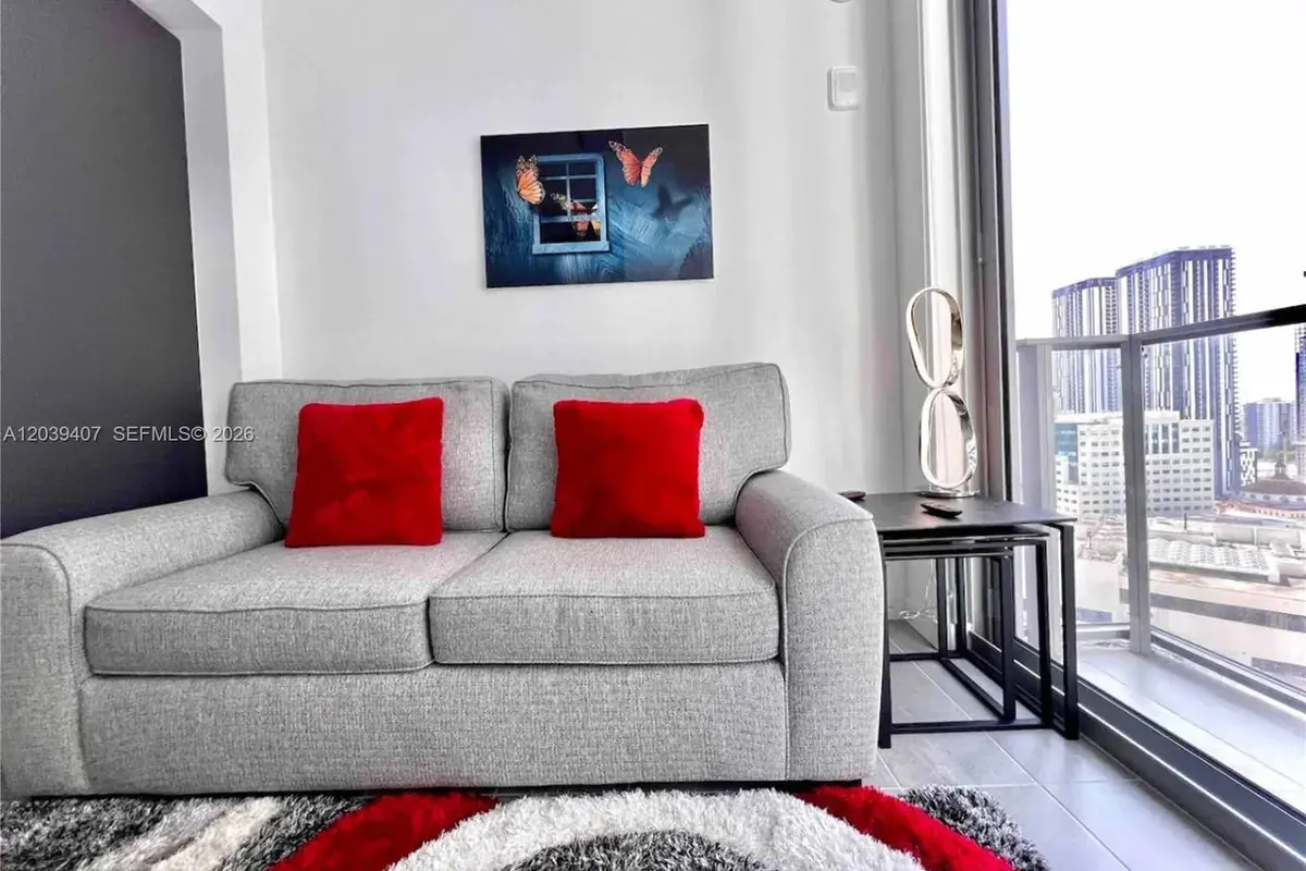 227 NE 2nd street # 2308, Miami FL 33132