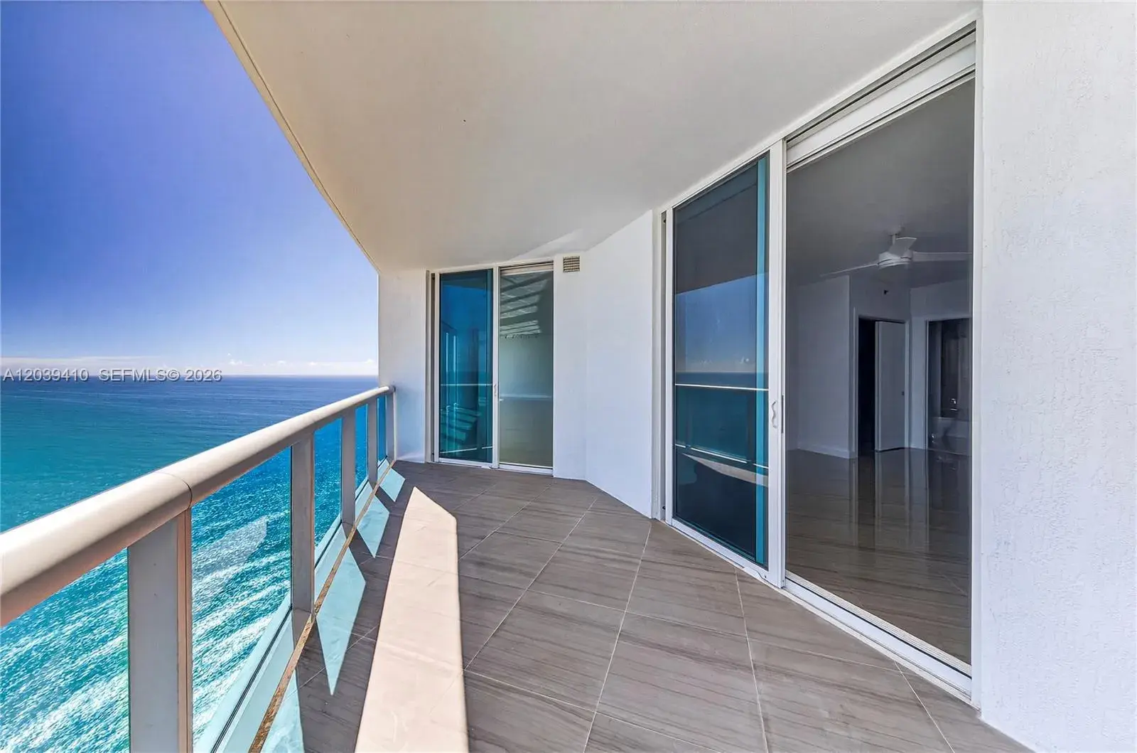 2711 S OCEAN DR # 3102, Hollywood FL 33024