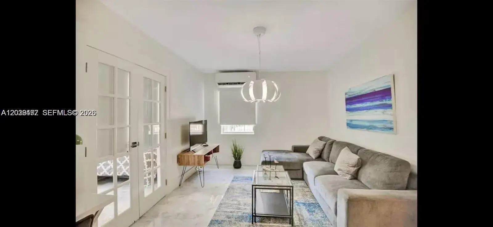 2 bedroom 1 bath Residential Lease for rent at 174 NE 47th St # 202, Miami FL 33137