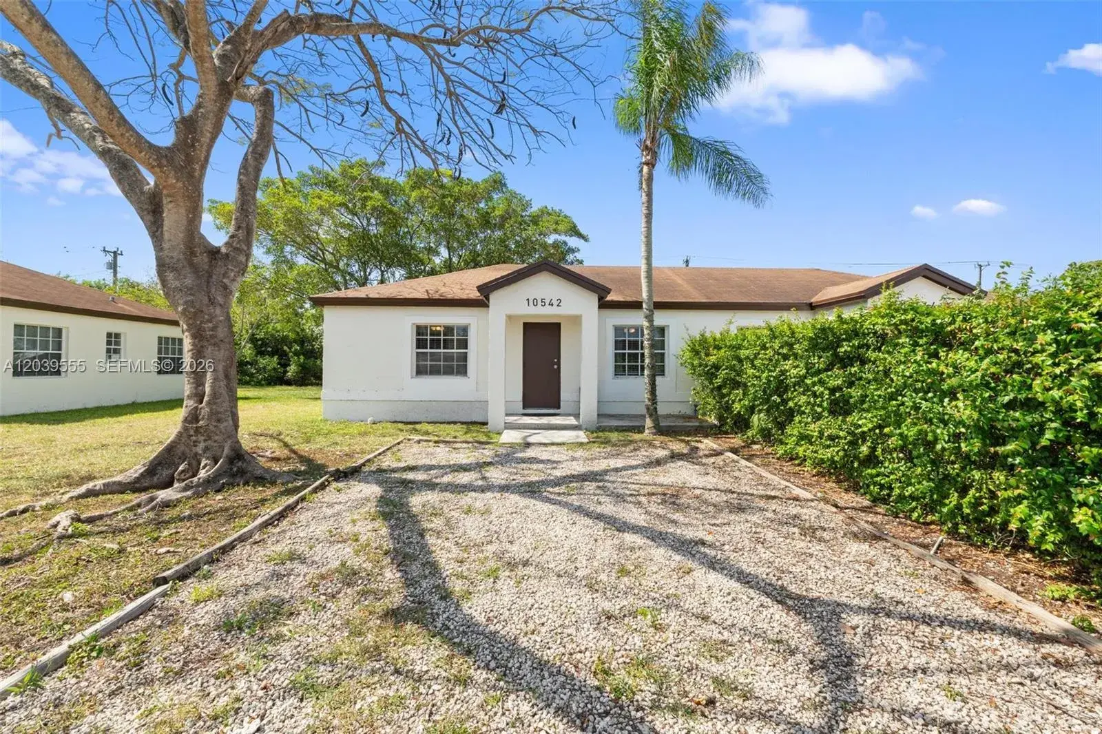 Residential Income for sale at 10544 SW 182nd St, Miami FL 33157