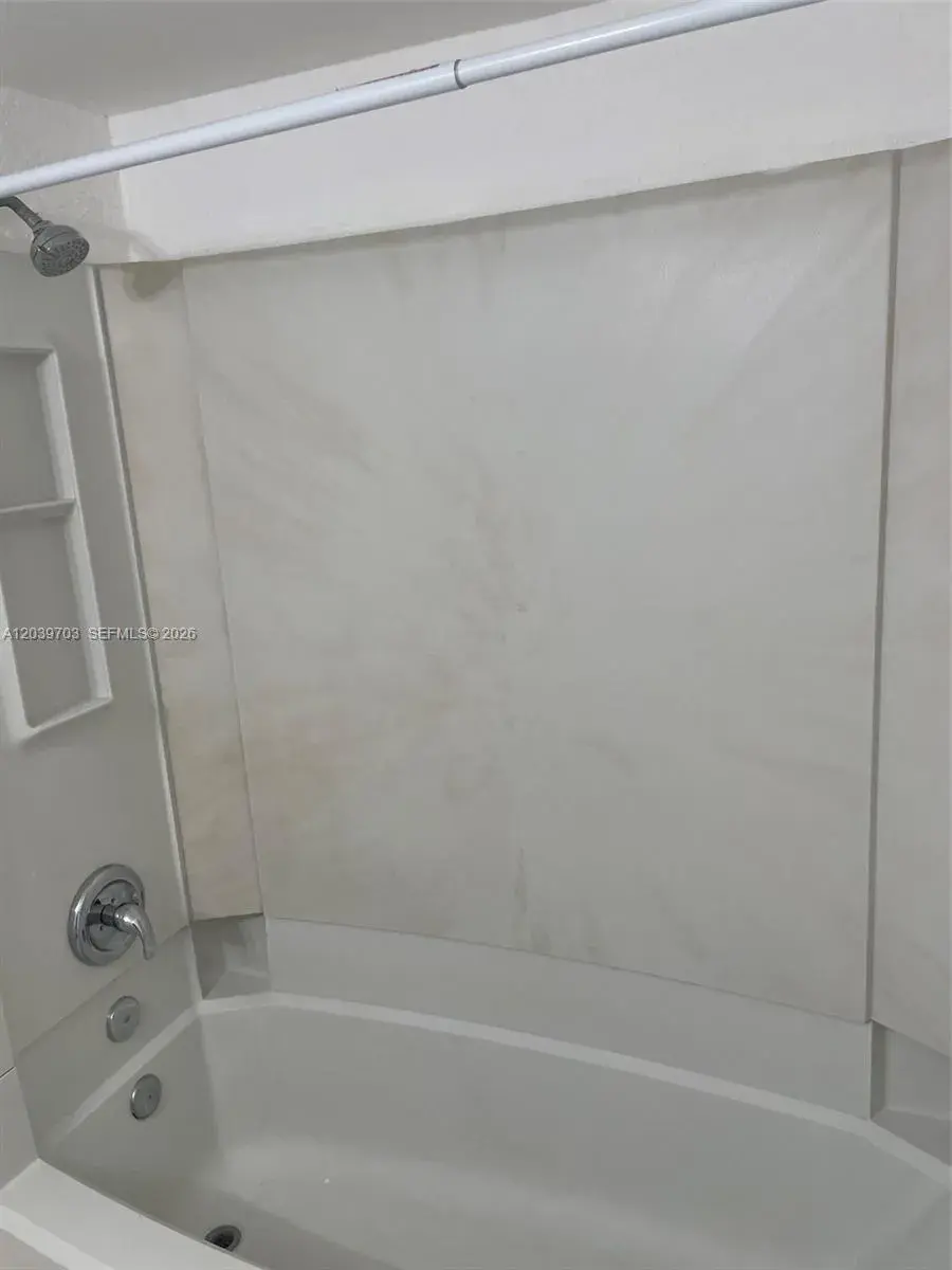 2401 Riverside Dr # B, Coral Springs FL 33065