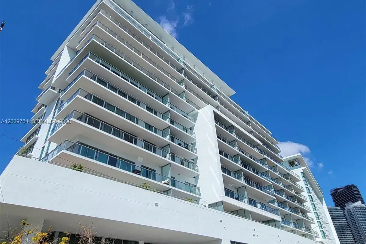 1600 SW 1st Ave # 910, Miami FL 33129