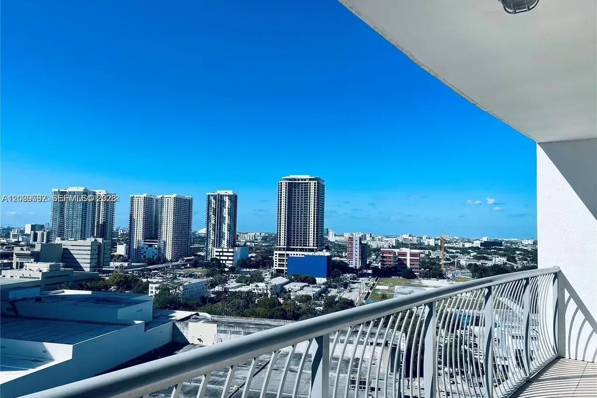 1750 N Bayshore Dr # 2112, Miami FL 33132