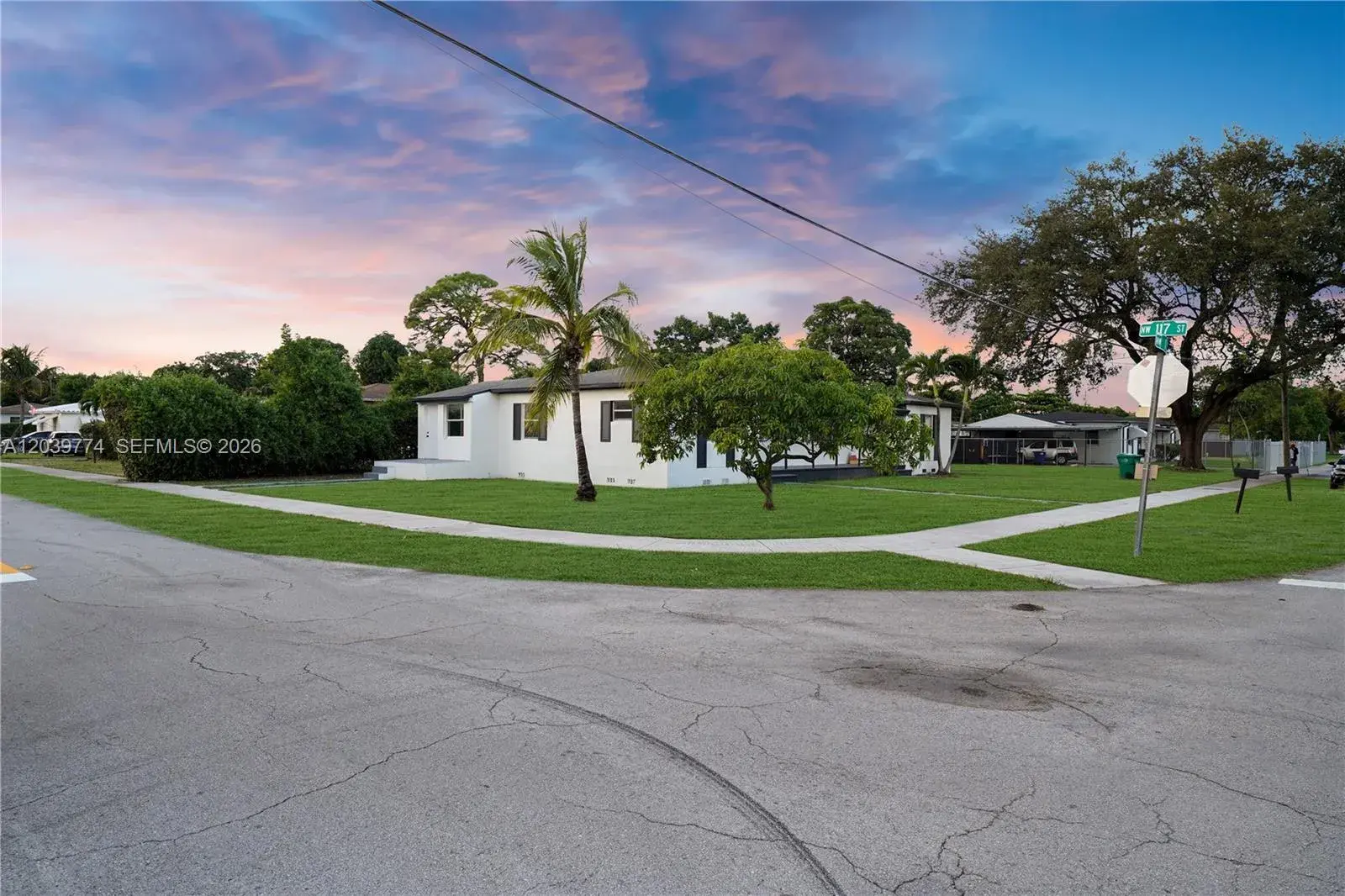 11702 NW 1st Ave # 11702, Miami FL 33168