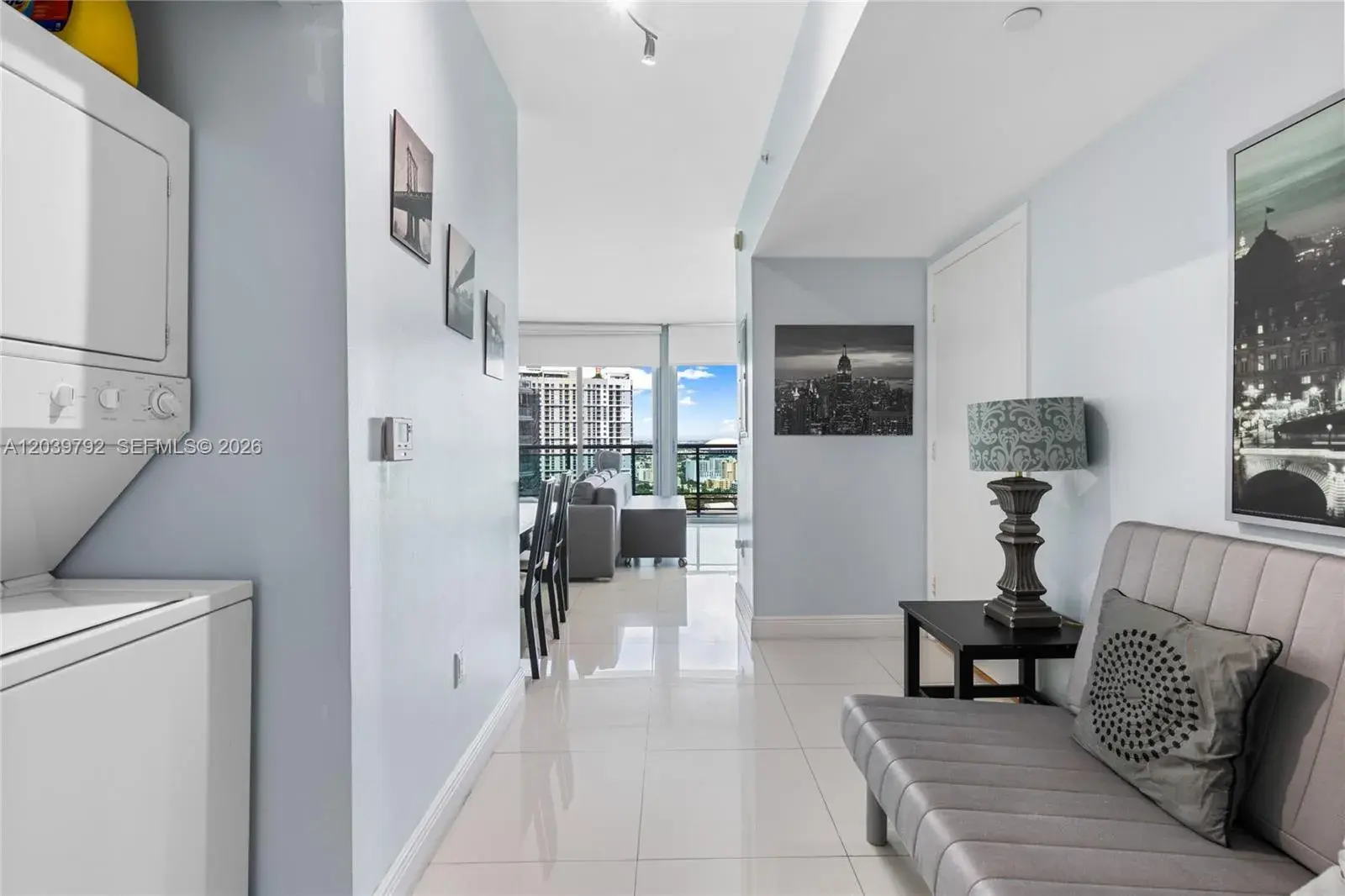 350 S Miami Ave # 2815, Miami FL 33130
