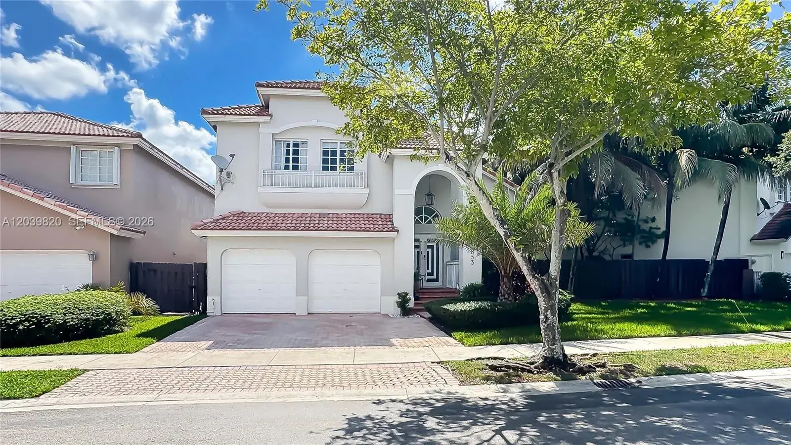 4 bedroom 3 bath for sale at 5853 NW 111th Ave, Doral FL 33178