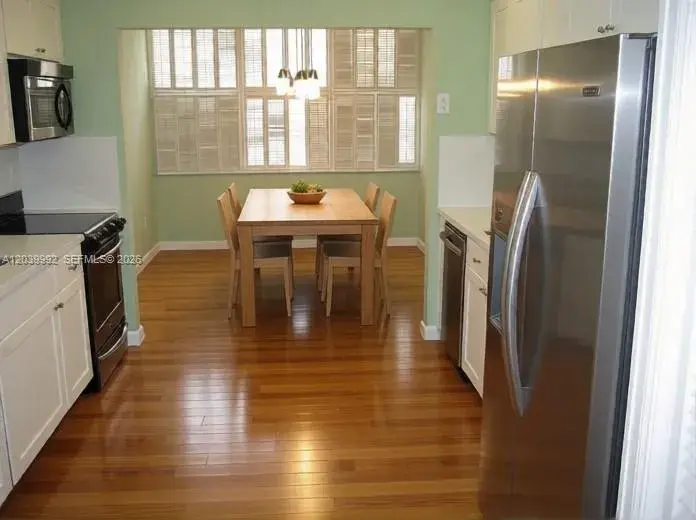 300 S Biscayne Blvd # 0, Miami FL 33131