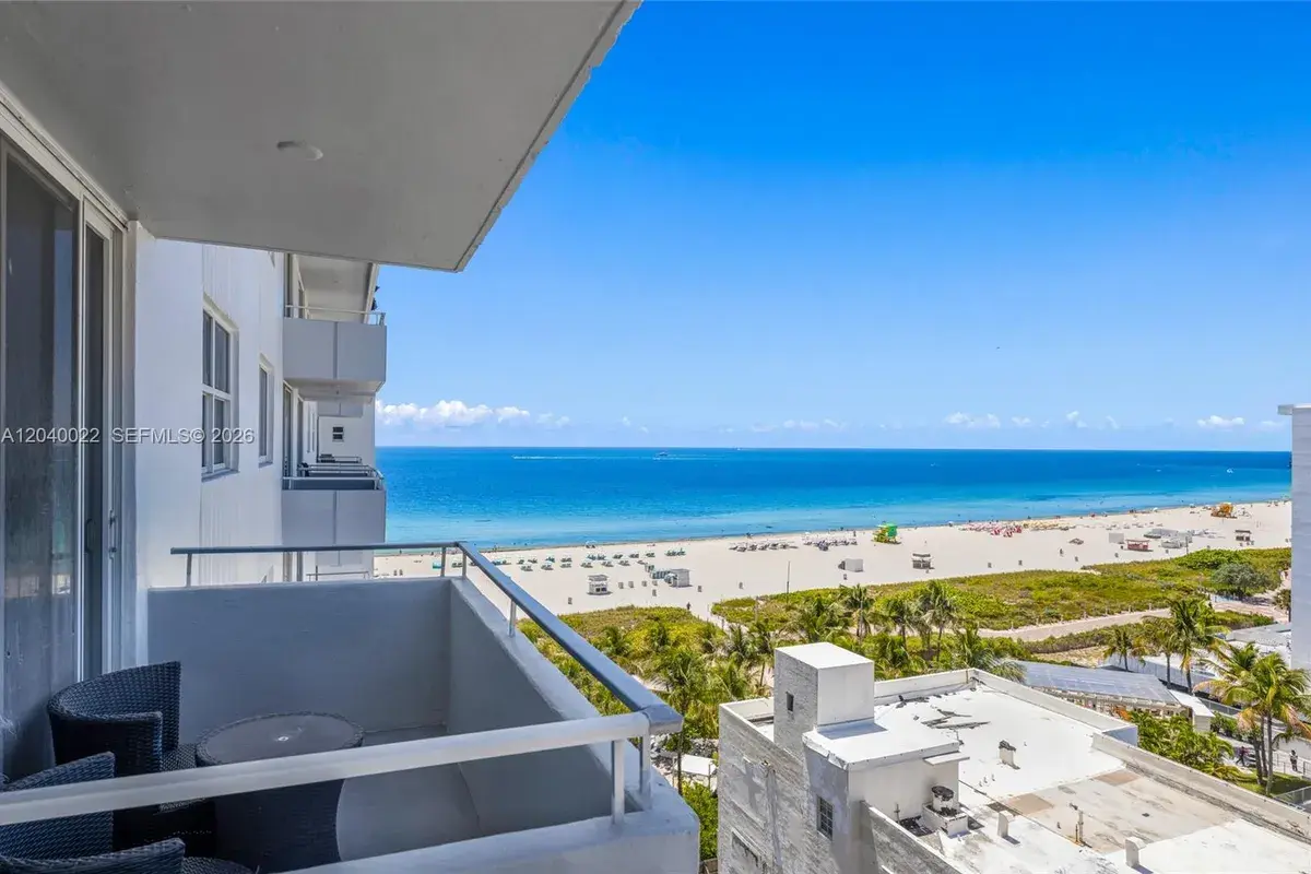 465 Ocean Dr # 1009, Miami Beach FL 33139