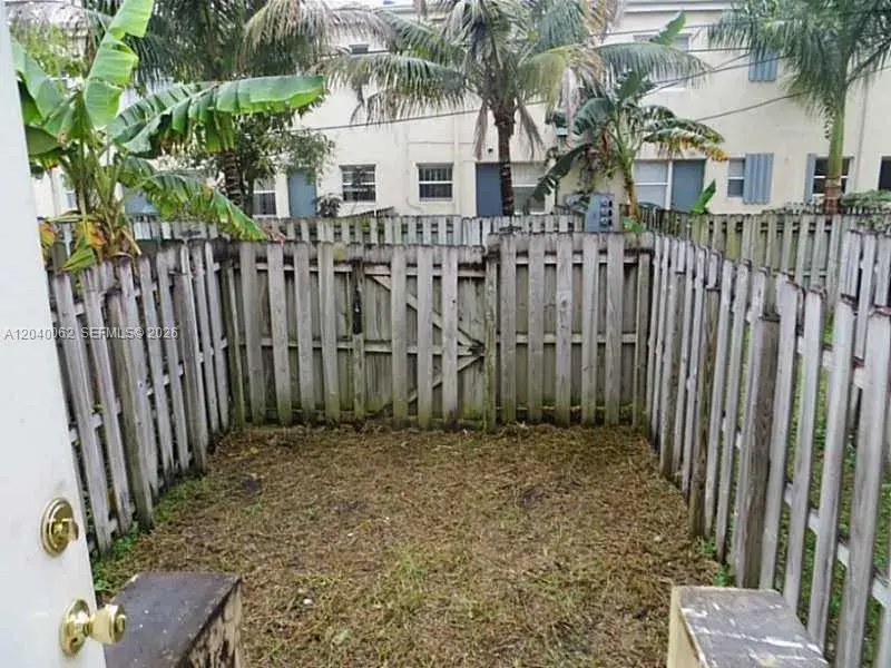 436 NW 84th Ter # 436, Miami FL 33150