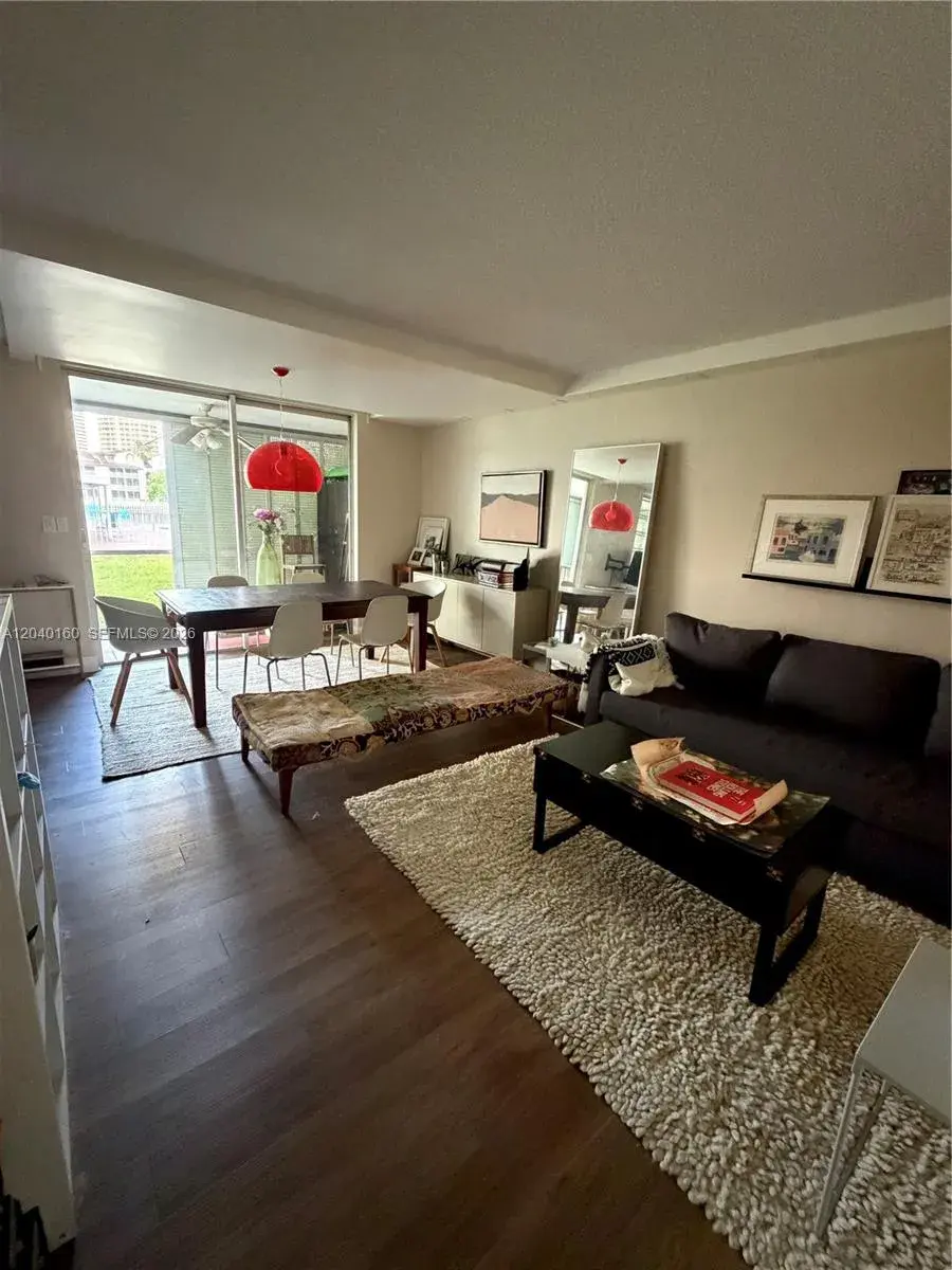 1 bedroom 1 bath Residential for sale at 2980 Point East Dr # D101, Aventura FL 33160