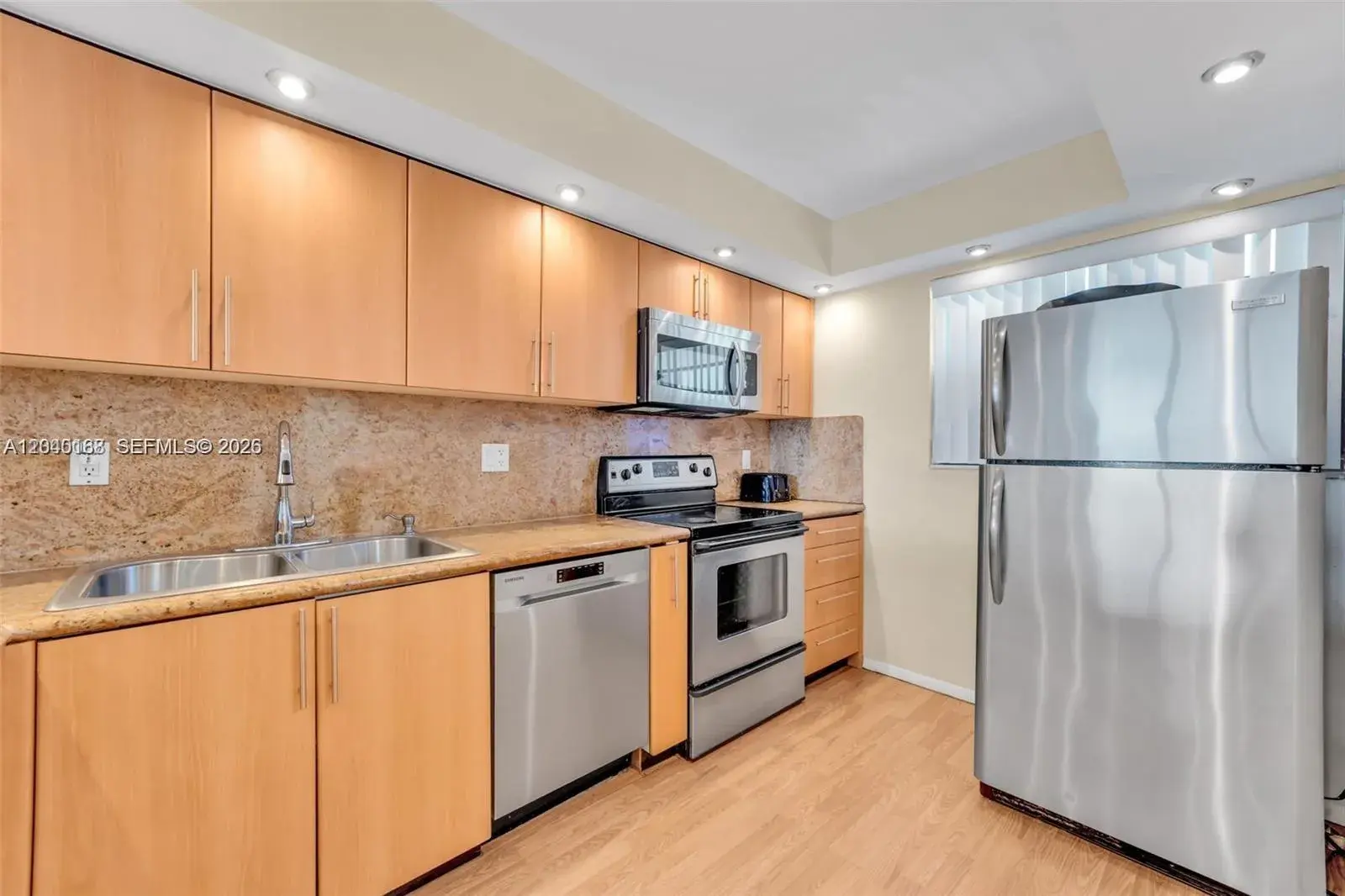 17900 N Bay Rd # 603, Sunny Isles Beach FL 33160
