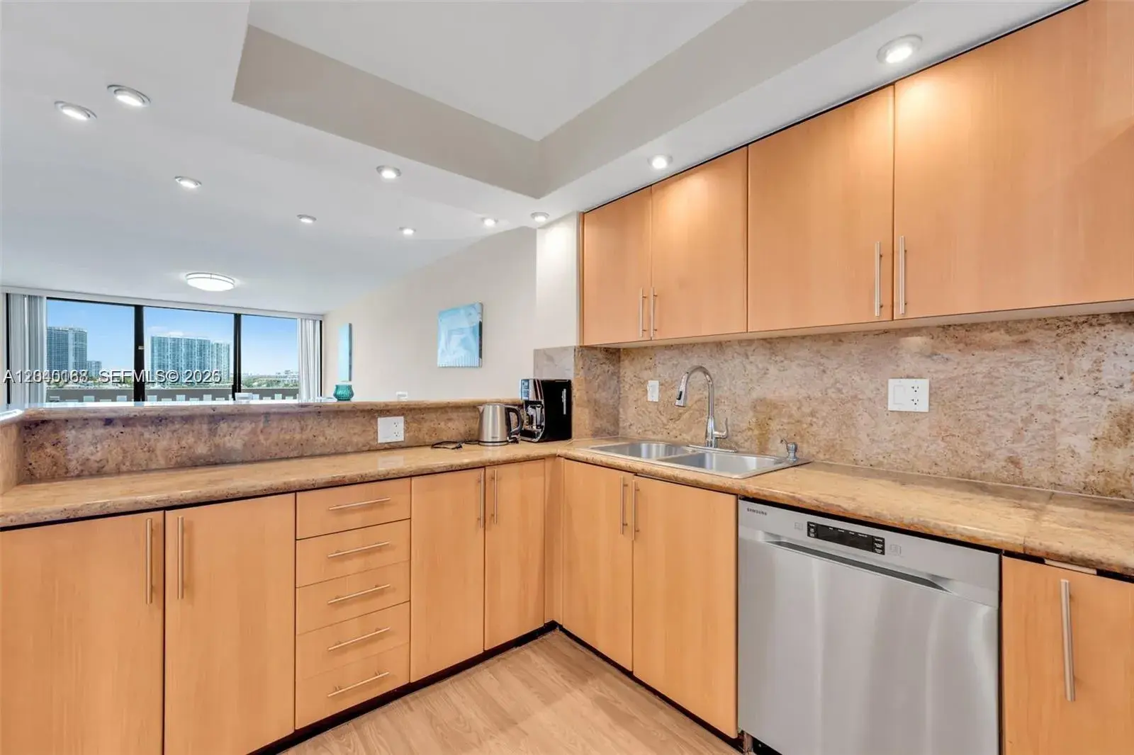 17900 N Bay Rd # 603, Sunny Isles Beach FL 33160