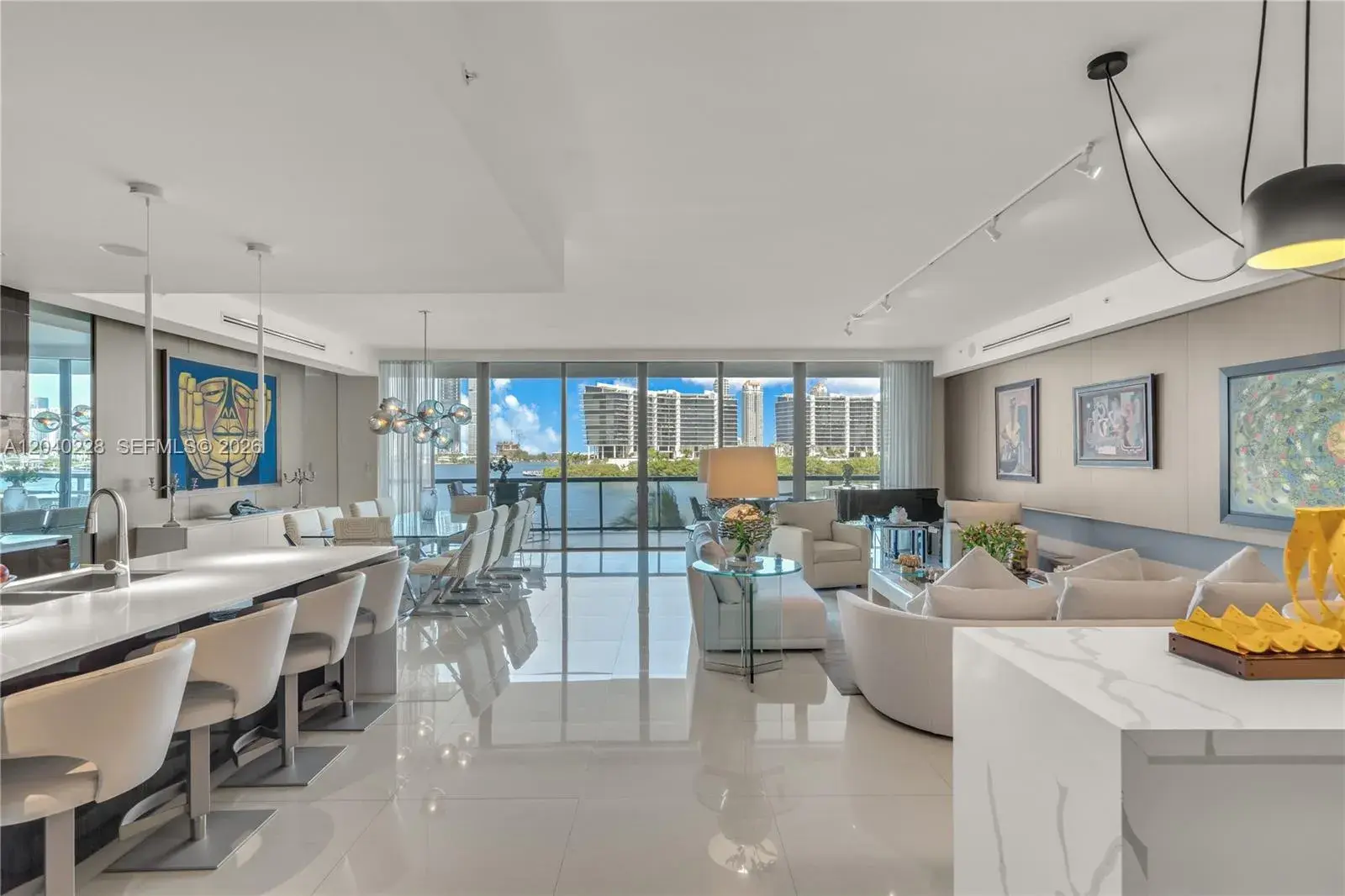 4 bedroom 5 bath for sale at 3300 NE 188th St # 318, Aventura FL 33180