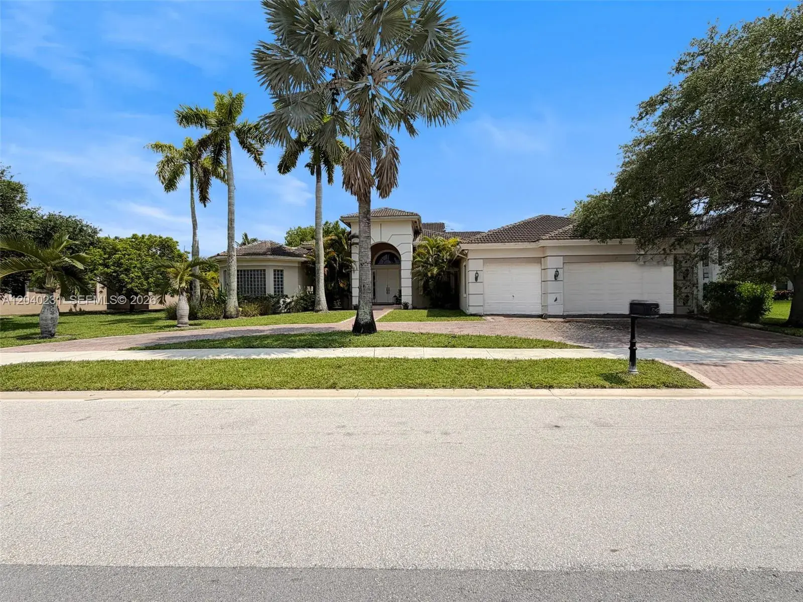 15298 SW 34th St, Davie FL 33331