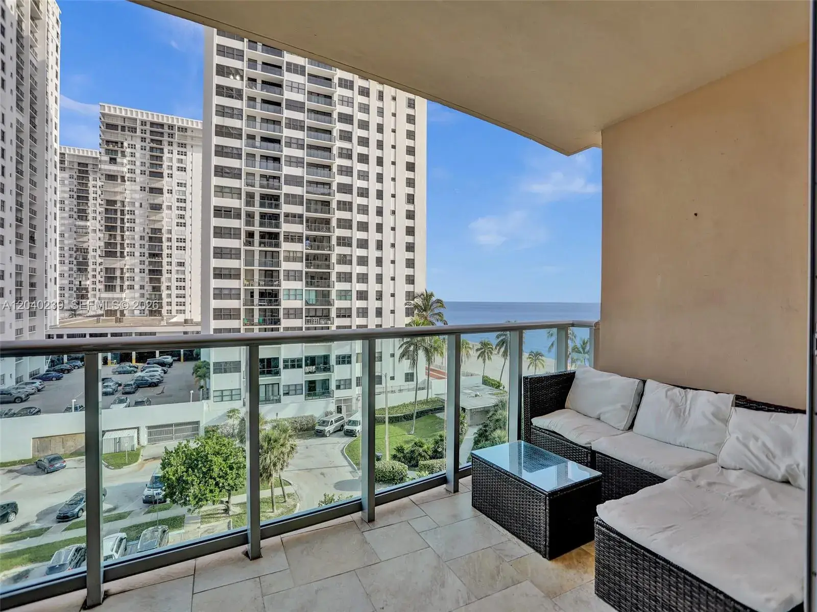 2501 S Ocean Dr, Hollywood FL 33019