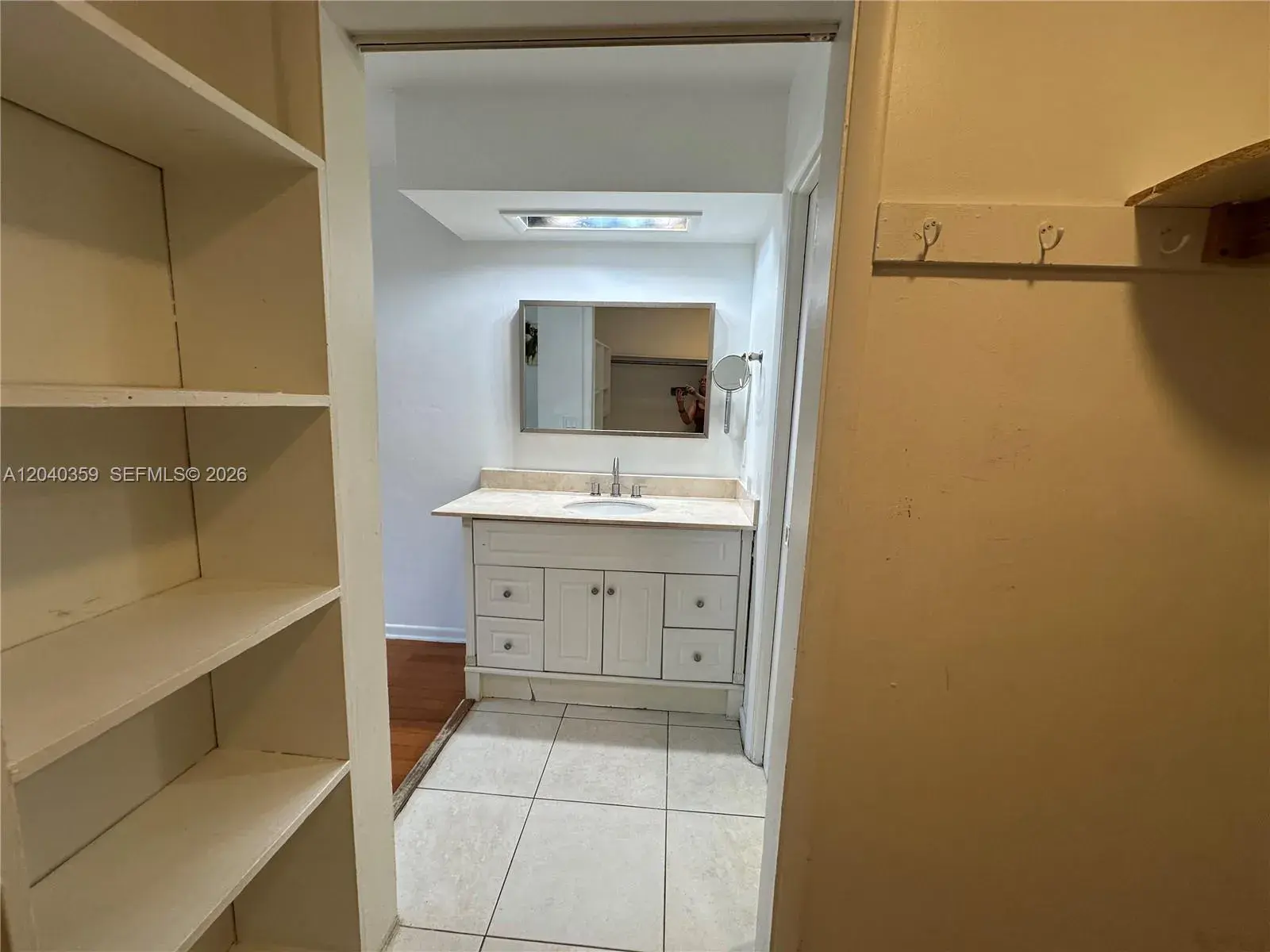 819 NE 8th St # 2, Hallandale Beach FL 33009