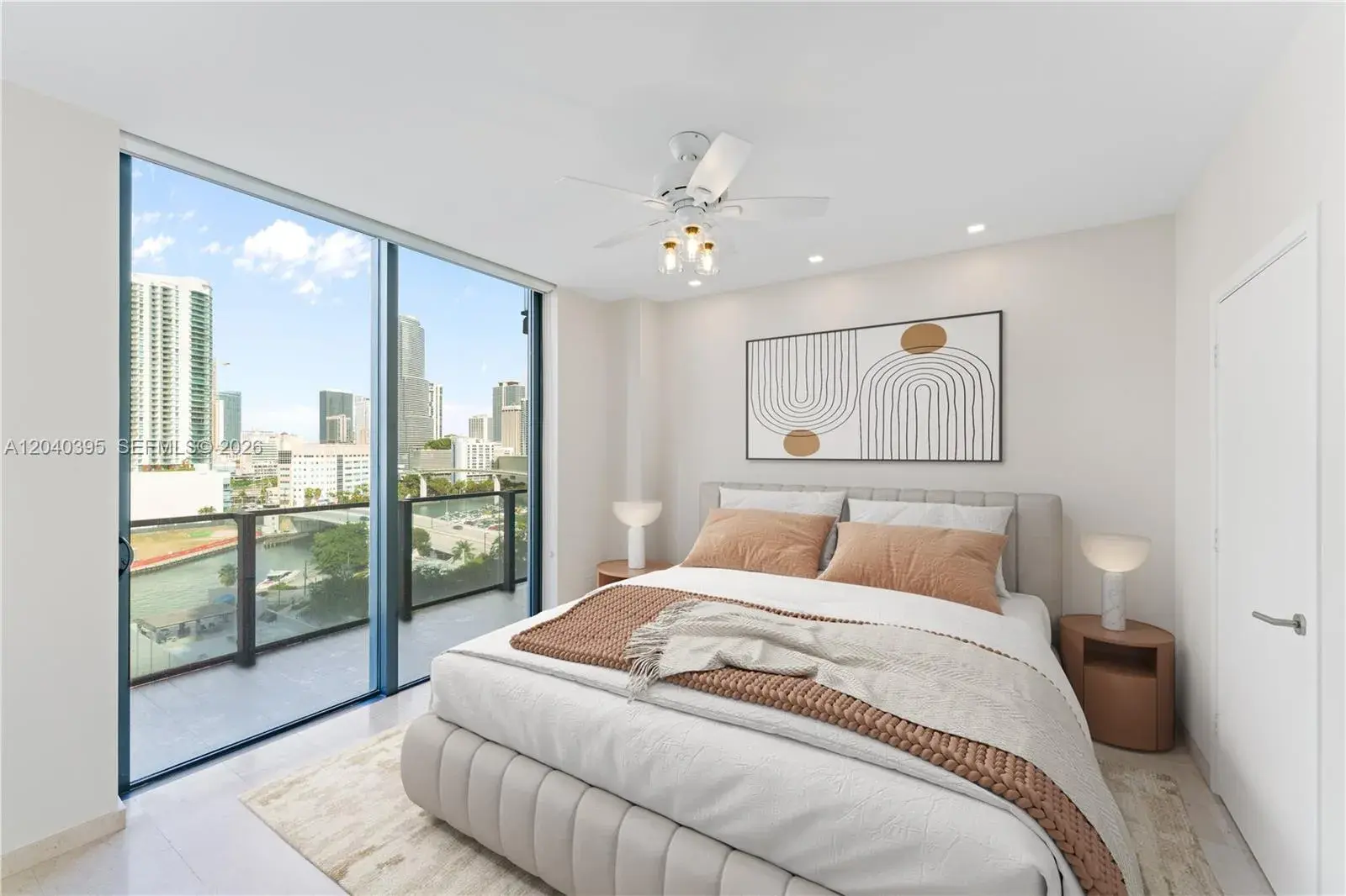 88 SW 7th St # 712, Miami FL 33130