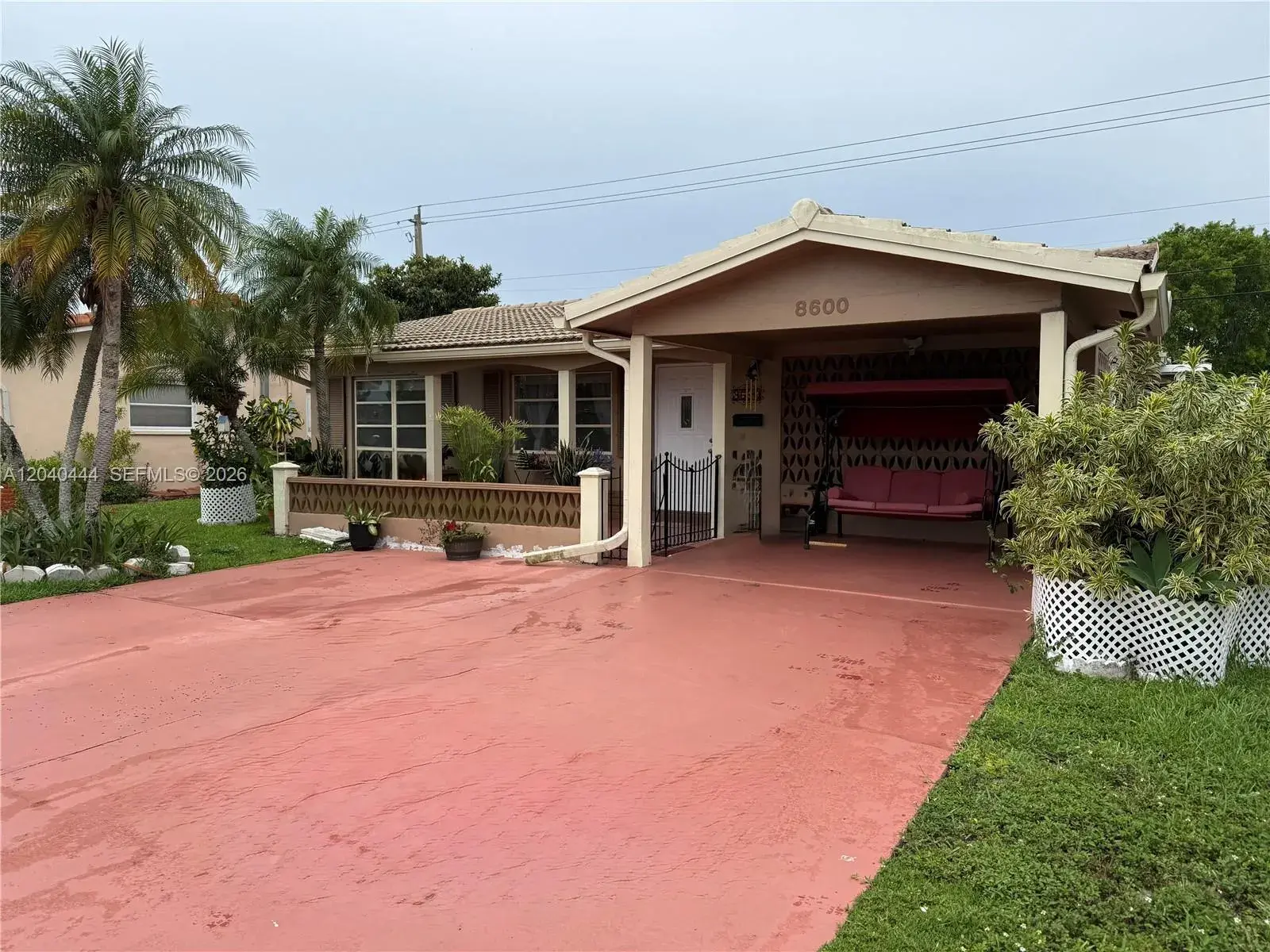 8600 NW 57th Ct, Tamarac FL 33321