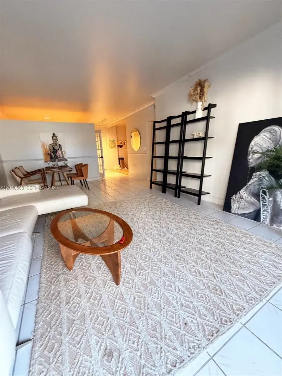 1701 S Ocean Dr # 105, Hollywood FL 33019