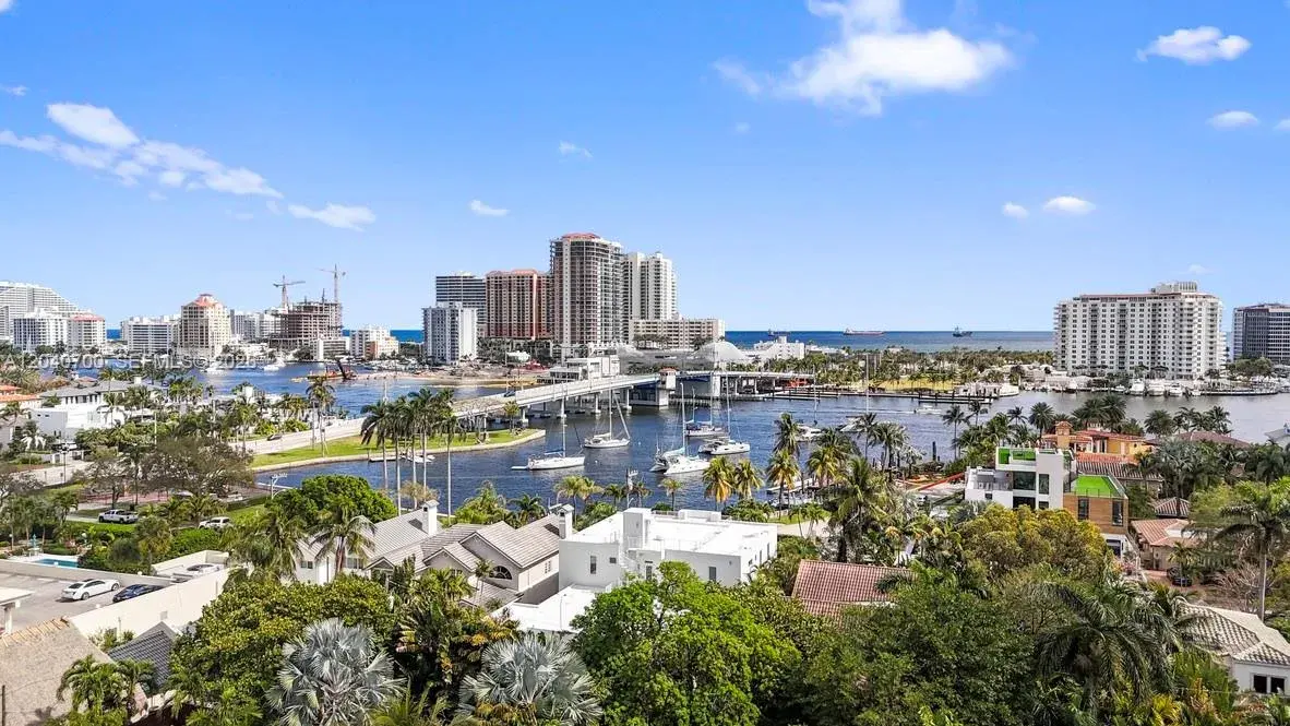 340 Sunset Dr # 1211, Fort Lauderdale FL 33301