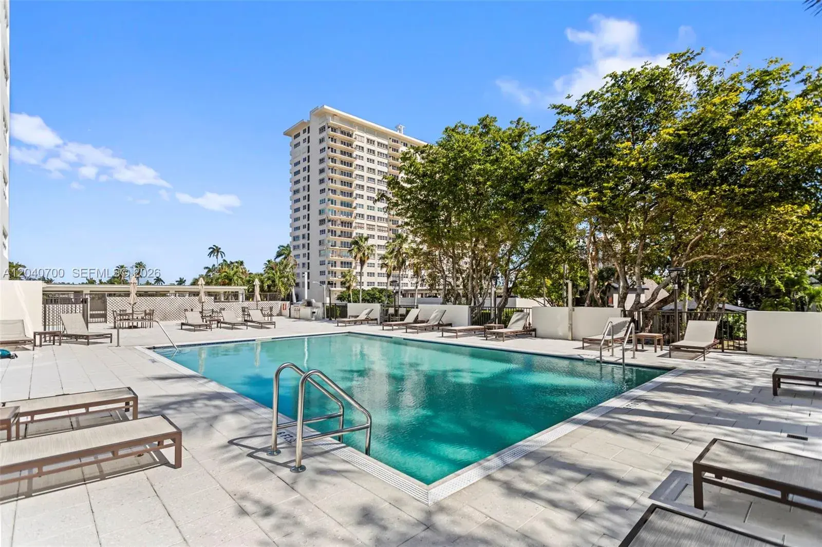 340 Sunset Dr # 1211, Fort Lauderdale FL 33301