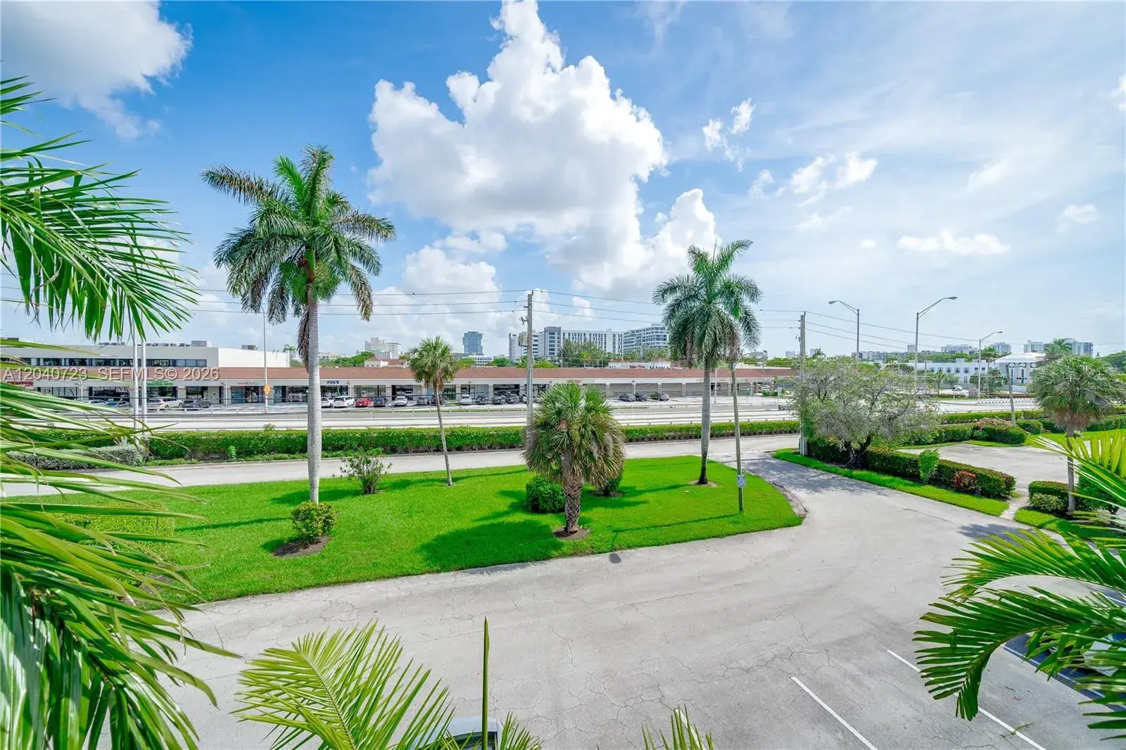2880 NE 203rd St # 34B, Aventura FL 33180