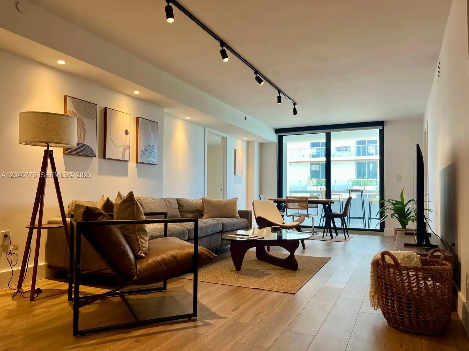 2 bedroom 2 bath Residential Lease for rent at 6820 Indian Creek Dr # 5C, Miami Beach FL 33141
